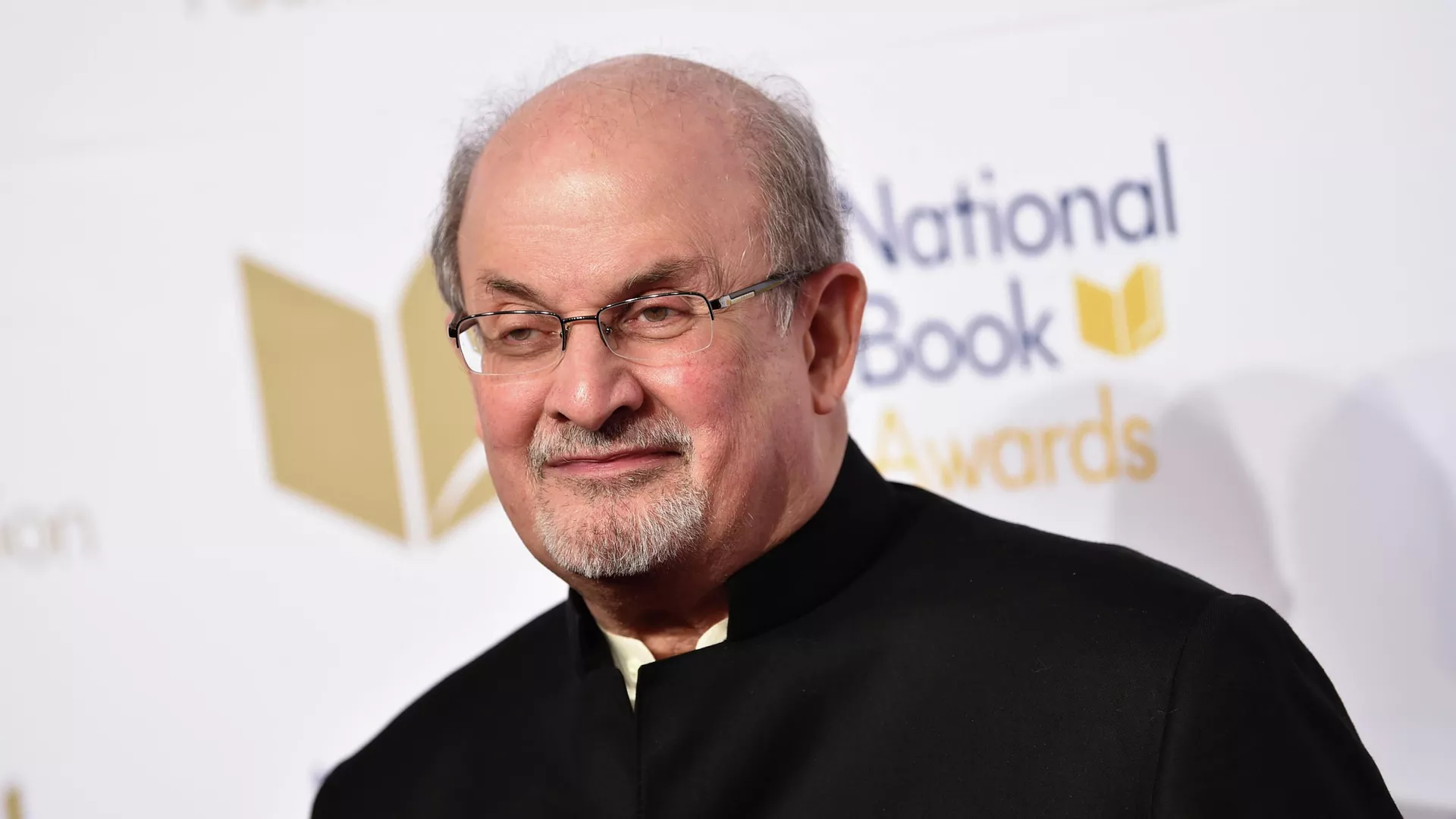 Salman Rushdie, escritor británico Salman Rushdie, escritor británico - Sputnik Mundo, 1920, 24.10.2022
