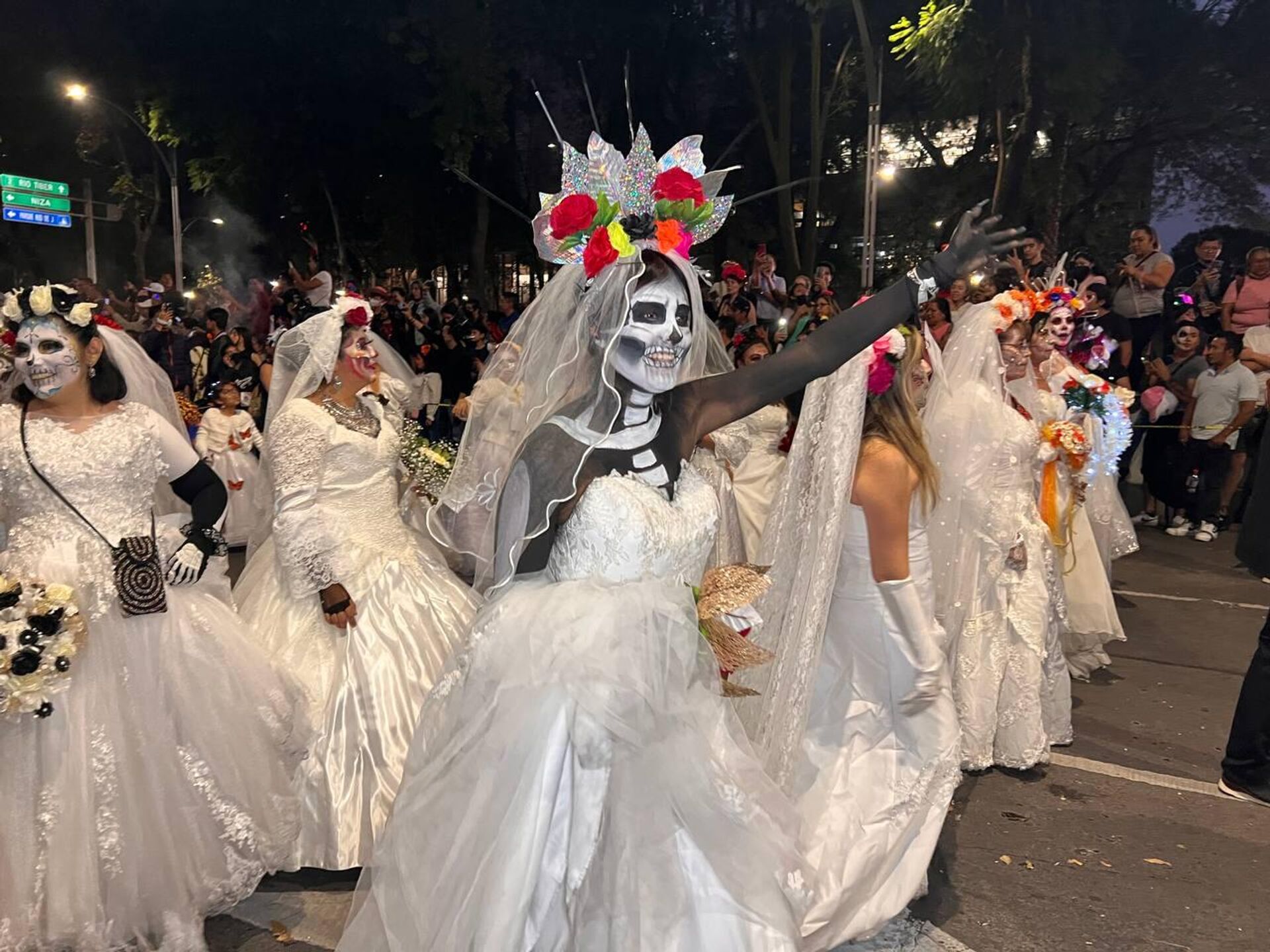 Mega Procesión de Catrinas 2022 en la Ciudad de México - Sputnik Mundo, 1920, 24.10.2022