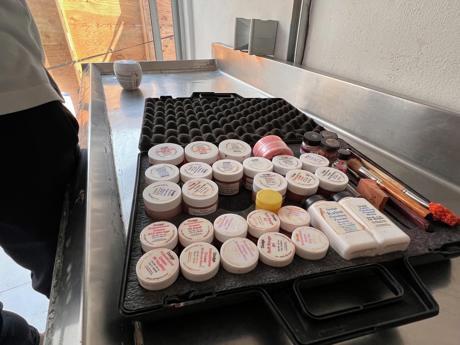 El equipo de trabajo tiene precios elevados, por lo que se prefiere el apoyo de la funeraria. - Sputnik Mundo, 1920, 28.10.2022