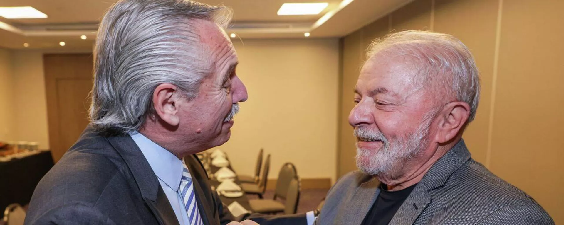 Encuentro entre el presidente argentino, Alberto Fernández, y el presidente electo de Brasil, Lula da Silva - Sputnik Mundo, 1920, 31.10.2022