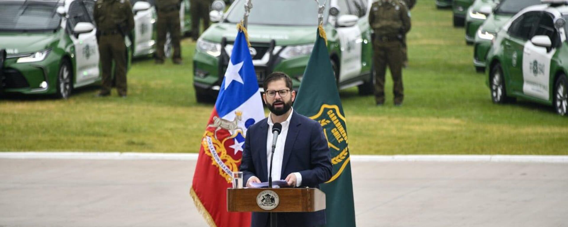 El presidente de Chile, Gabriel Boric, en un acto por la reposición de vehículos policiales en la Escuela de Suboficiales de Carabineros, 9 de noviembre, Chile - Sputnik Mundo, 1920, 09.11.2022