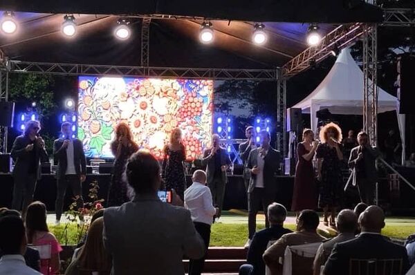 El Coro Turetsky y Soprano en un concierto en la ciudad Caracas - Sputnik Mundo