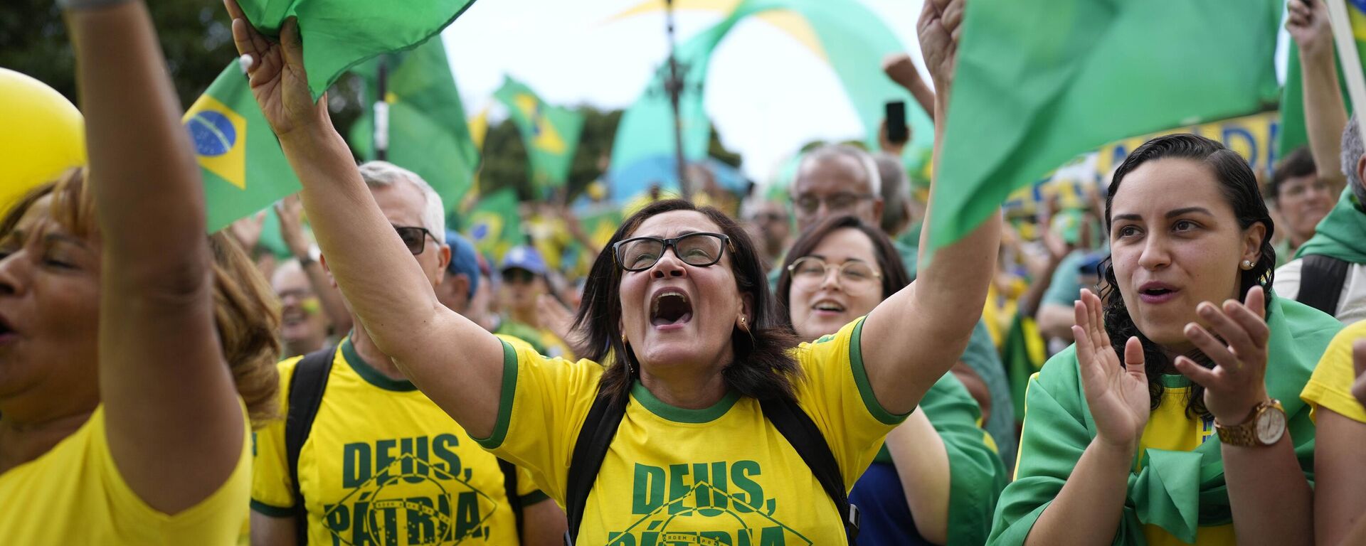 Manifestantes bolsonaristas en Brasil - Sputnik Mundo, 1920, 09.01.2023