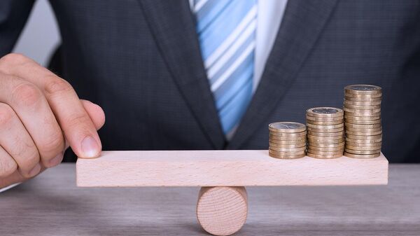 'Manotazo de ahogado' de Alemania: Scholz vapuleado y ridiculizado en China - Sputnik Mundo