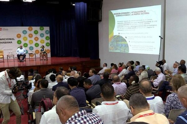 V Foro de Inversión Extranjera de la Feria Internacional de La Habana FIHAV 2022 - Sputnik Mundo