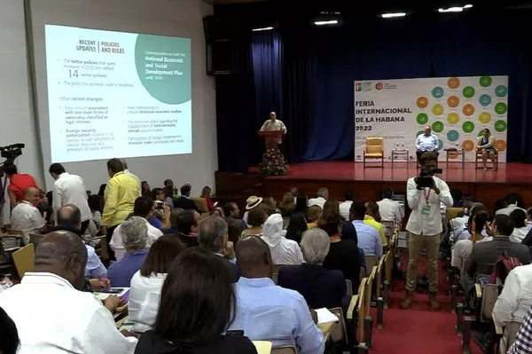 Inauguración del V Foro de Inversión Extranjera de la Feria Internacional de La Habana FIHAV 2022 Inauguración del V Foro de Inversión Extranjera de la Feria Internacional de La Habana FIHAV 2022 - Sputnik Mundo