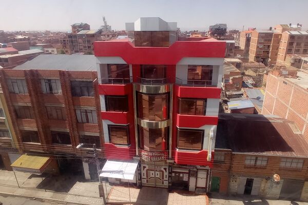 Los 'cholets' de El Alto, en Bolivia Los 'cholets' de El Alto, en Bolivia - Sputnik Mundo