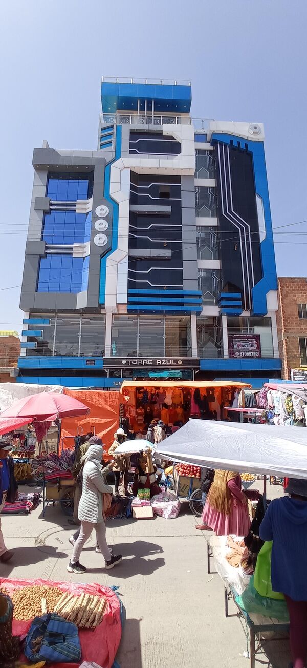 Uno cholet en la ciudad más joven de Bolivia, El Alto - Sputnik Mundo