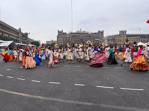 Con la representación de los guerrilleros campesinos alzados en armas, México conmemoró su Revolución como cada 20 de noviembre. Con la representación de los guerrilleros campesinos alzados en armas, México conmemoró su Revolución como cada 20 de noviembre. - Sputnik Mundo