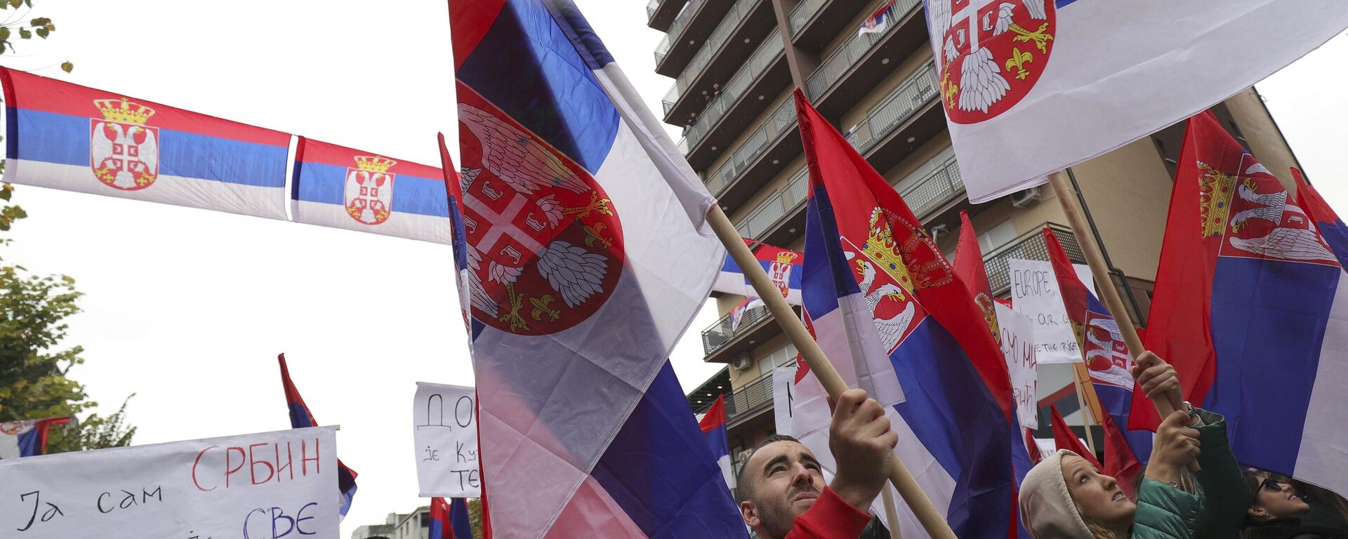 Protestas de serbios de Kosovo en Mitrovica - Sputnik Mundo, 1920, 22.11.2022