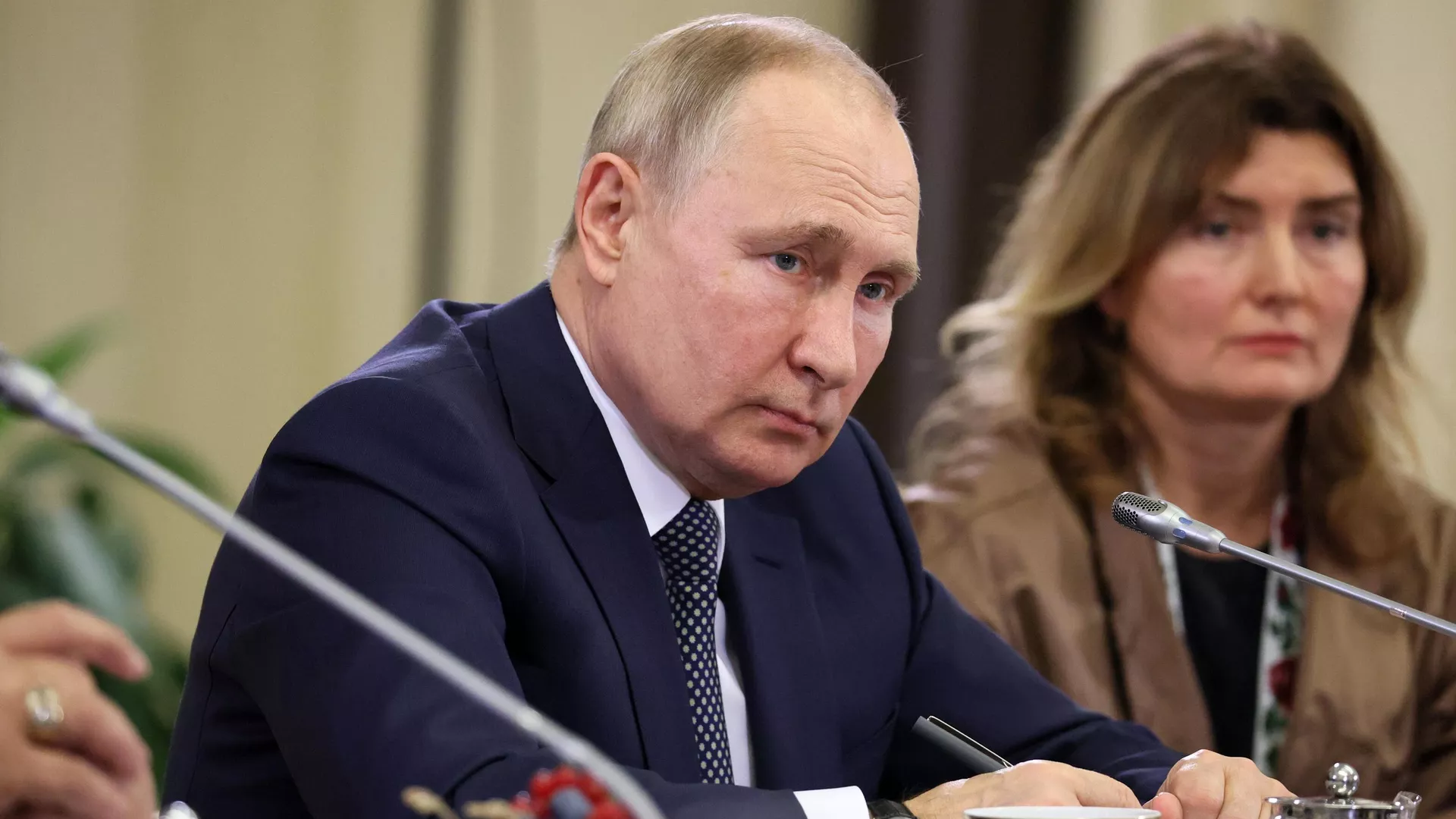 El presidente de Rusia, Vladímir Putin, se reunió con las madres de los reservistas movilizados de la operación militar especial en la víspera del Día de la Madre, 25 de noviembre de 2022