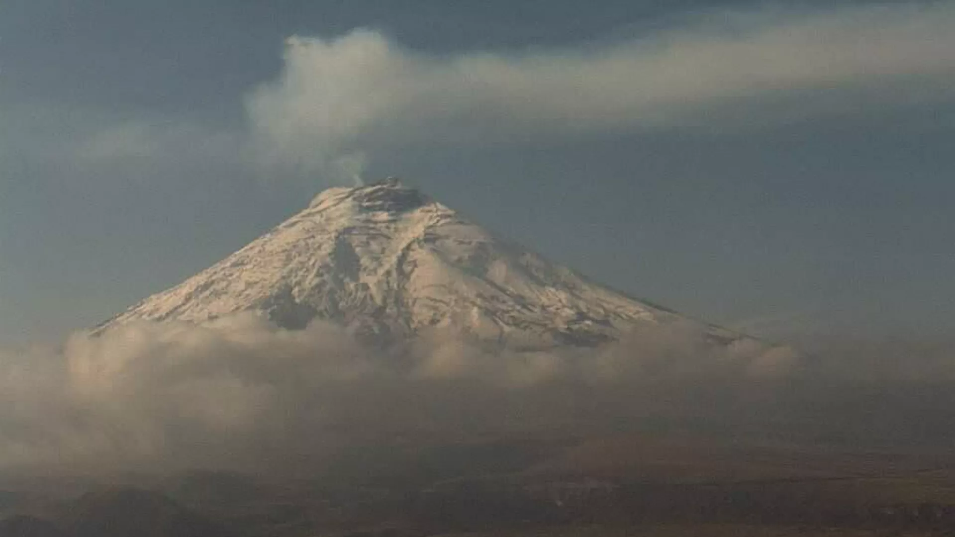 Volcán Cotopaxi en Ecuador Volcán Cotopaxi en Ecuador