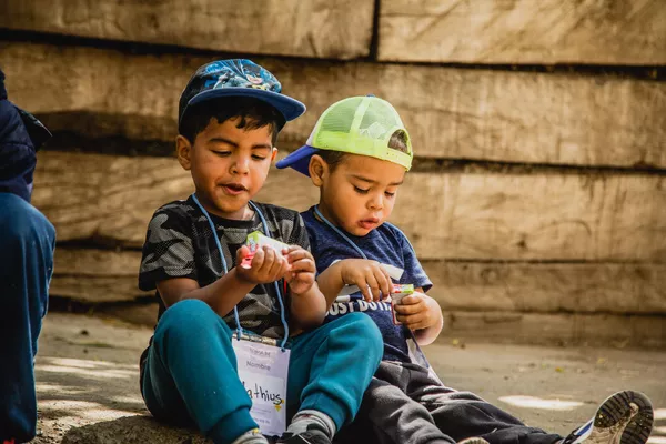 Proyecto Amar Migrar, fundación que trabaja en Chile para mejorar la vida de decenas de niños migrantes y sus familias Proyecto Amar Migrar, fundación que trabaja en Chile para mejorar la vida de decenas de niños migrantes y sus familias - Sputnik Mundo