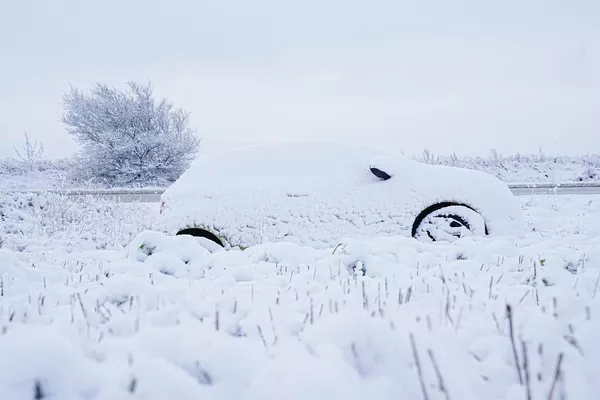 Unas tormentas de nieve azotaron la península de Jutlandia, que separa el mar Báltico del mar del Norte, a finales de noviembre.En la foto: las consecuencias de las nevadas en el este de la península de Jutlandia, Dinamarca. Unas tormentas de nieve azotaron la península de Jutlandia, que separa el mar Báltico del mar del Norte, a finales de noviembre.En la foto: las consecuencias de las nevadas en el este de la península de Jutlandia, Dinamarca. - Sputnik Mundo