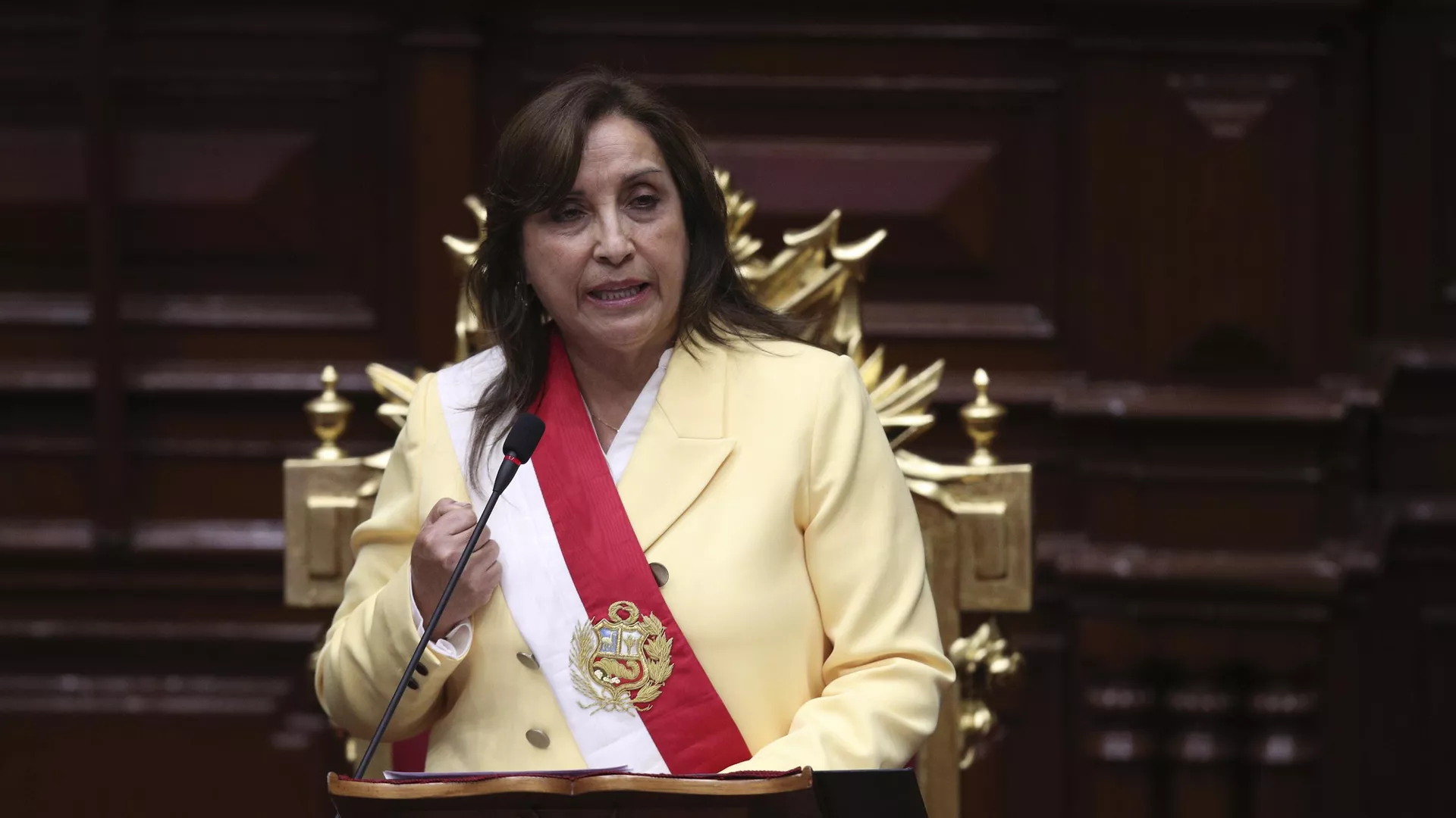 Dina Boluarte, presidenta de Perú