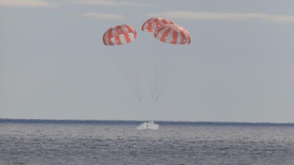 Caída de Orión en el Océano Pacífico - Sputnik Mundo