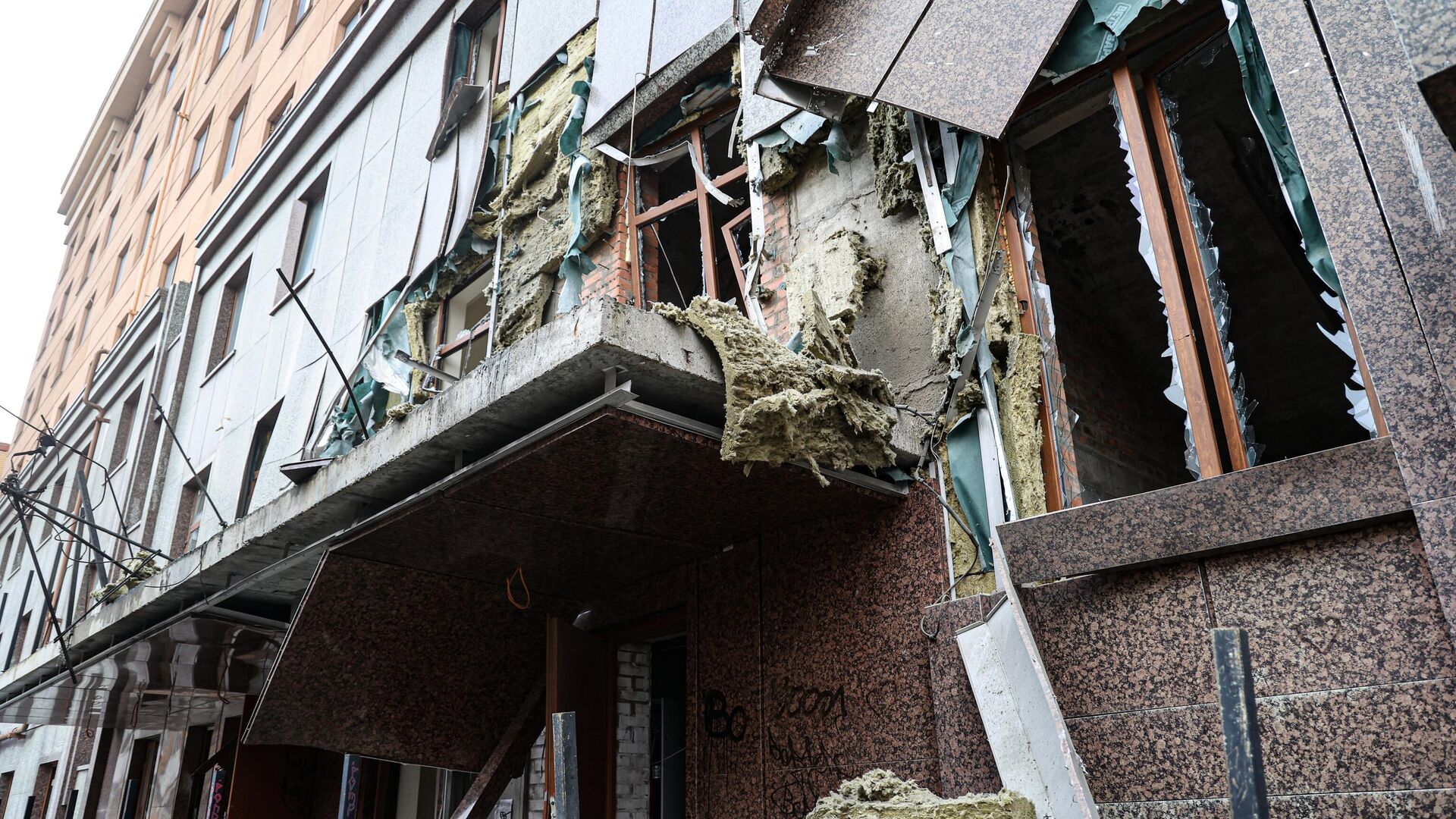 Las consecuencias de los bombardeos ucranianos de Donetsk - Sputnik Mundo, 1920, 12.12.2022