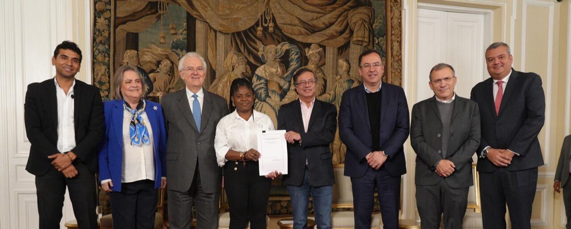 Presentación de la reforma tributaria de Colombia - Sputnik Mundo, 1920, 14.12.2022