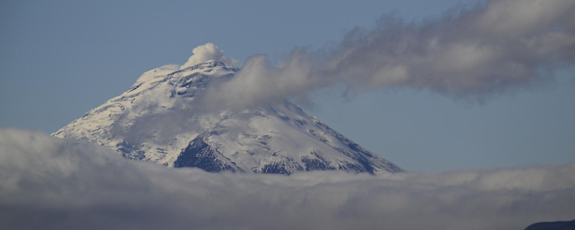 El volcán Cotopaxi  - Sputnik Mundo, 1920, 18.12.2022