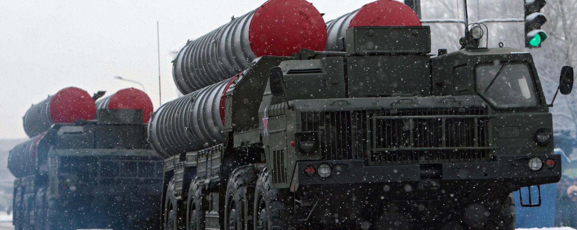 Sistemas de misiles antiaéreos S-300  - Sputnik Mundo, 1920, 19.12.2022