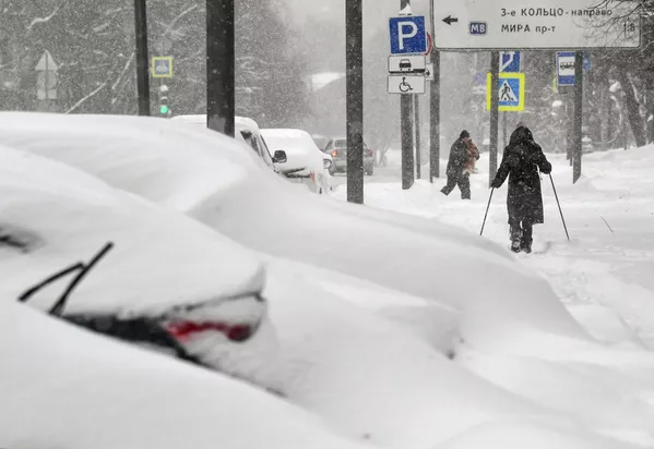 Hace 80 años que no nevaba así en la capital rusa. Solo el 17 de diciembre cayó hasta el 60% de la norma mensual. Hace 80 años que no nevaba así en la capital rusa. Solo el 17 de diciembre cayó hasta el 60% de la norma mensual. - Sputnik Mundo