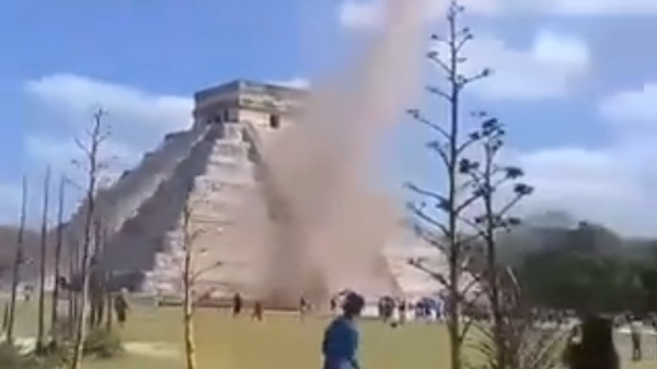 Castillo de Kukulkán, Chichén Itzá - Sputnik Mundo