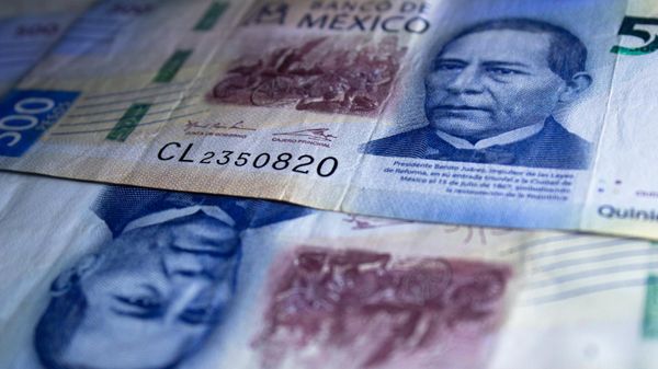 Pesos mexicanos - Sputnik Mundo