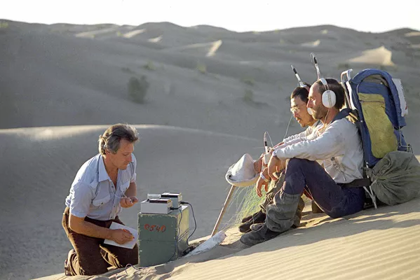 Desde los años cincuenta, la URSS ha sido la primera potencia deportiva mundial.En la foto: miembros de una expedición de senderismo por el desierto de Karakum, RSS de Turkmenistán, 1984. Desde los años cincuenta, la URSS ha sido la primera potencia deportiva mundial.En la foto: miembros de una expedición de senderismo por el desierto de Karakum, RSS de Turkmenistán, 1984. - Sputnik Mundo