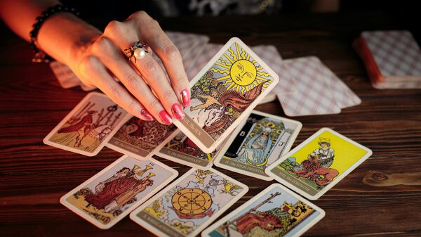 Tarot, imagen referencial  - Sputnik Mundo