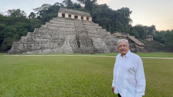 Andrés Manuel López Obrador, presidente de México - Sputnik Mundo