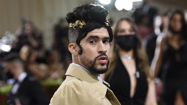 Bad Bunny - Sputnik Mundo