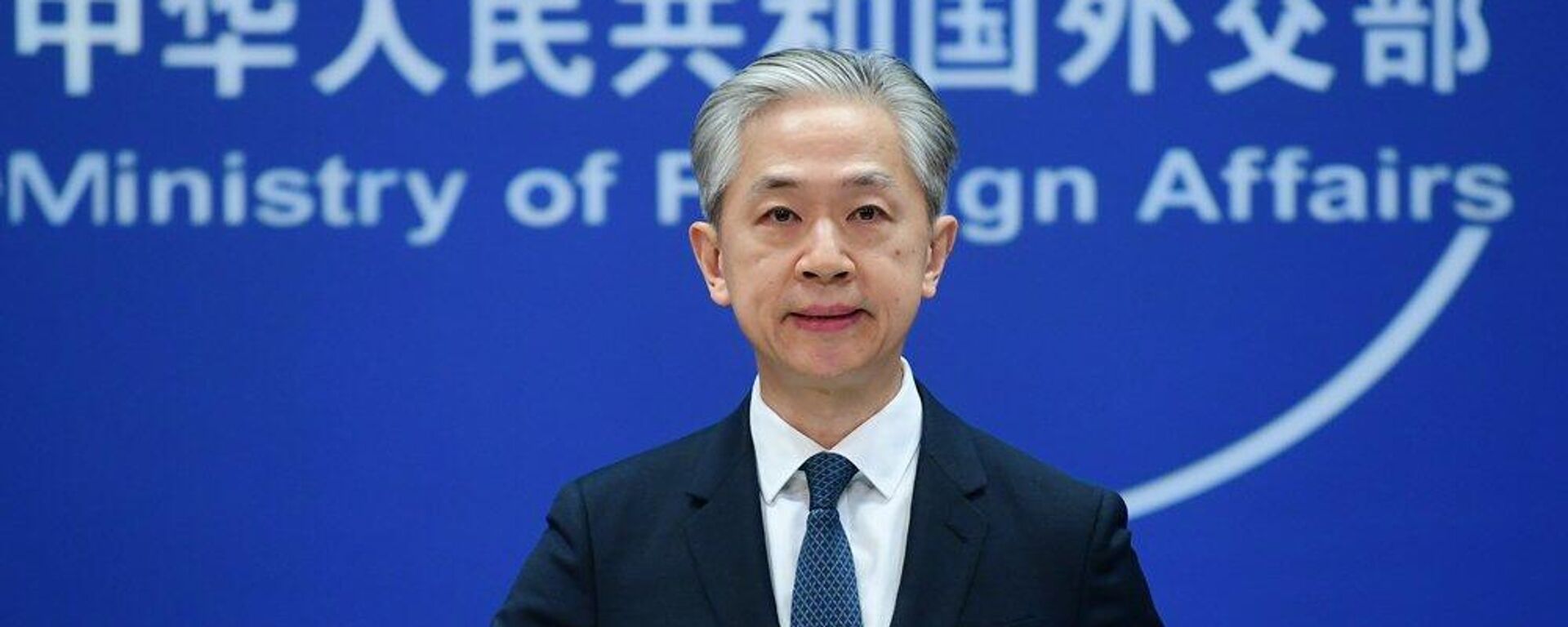 El portavoz Wang Wenbin, del Ministerio de Relaciones Exteriores de China - Sputnik Mundo, 1920, 10.01.2023