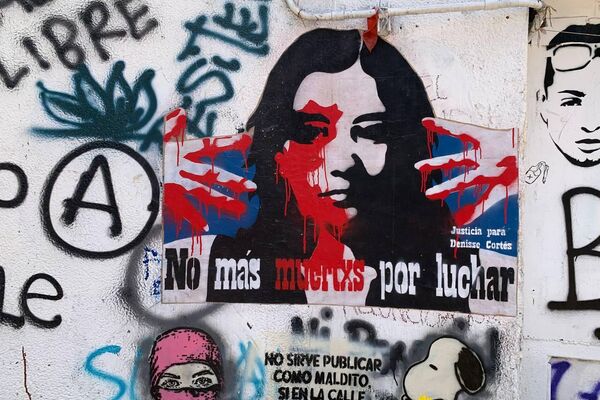 El Jardín de la Resistencia, espacio de memoria en el antuguo acceso a la estación Baquedano en Santiago - Sputnik Mundo