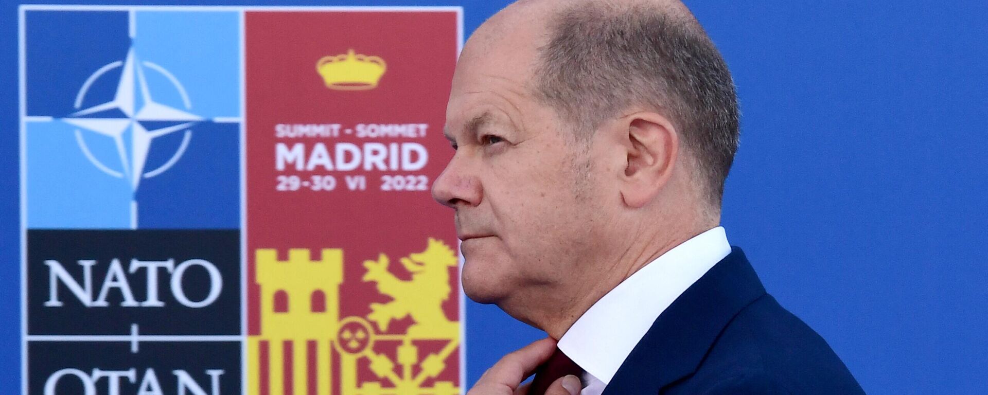 El canciller alemán Olaf Scholz en la Cumbre de Jefes de Estado de la OTAN de Madrid, el 30 de junio de 2022 - Sputnik Mundo, 1920, 20.01.2023