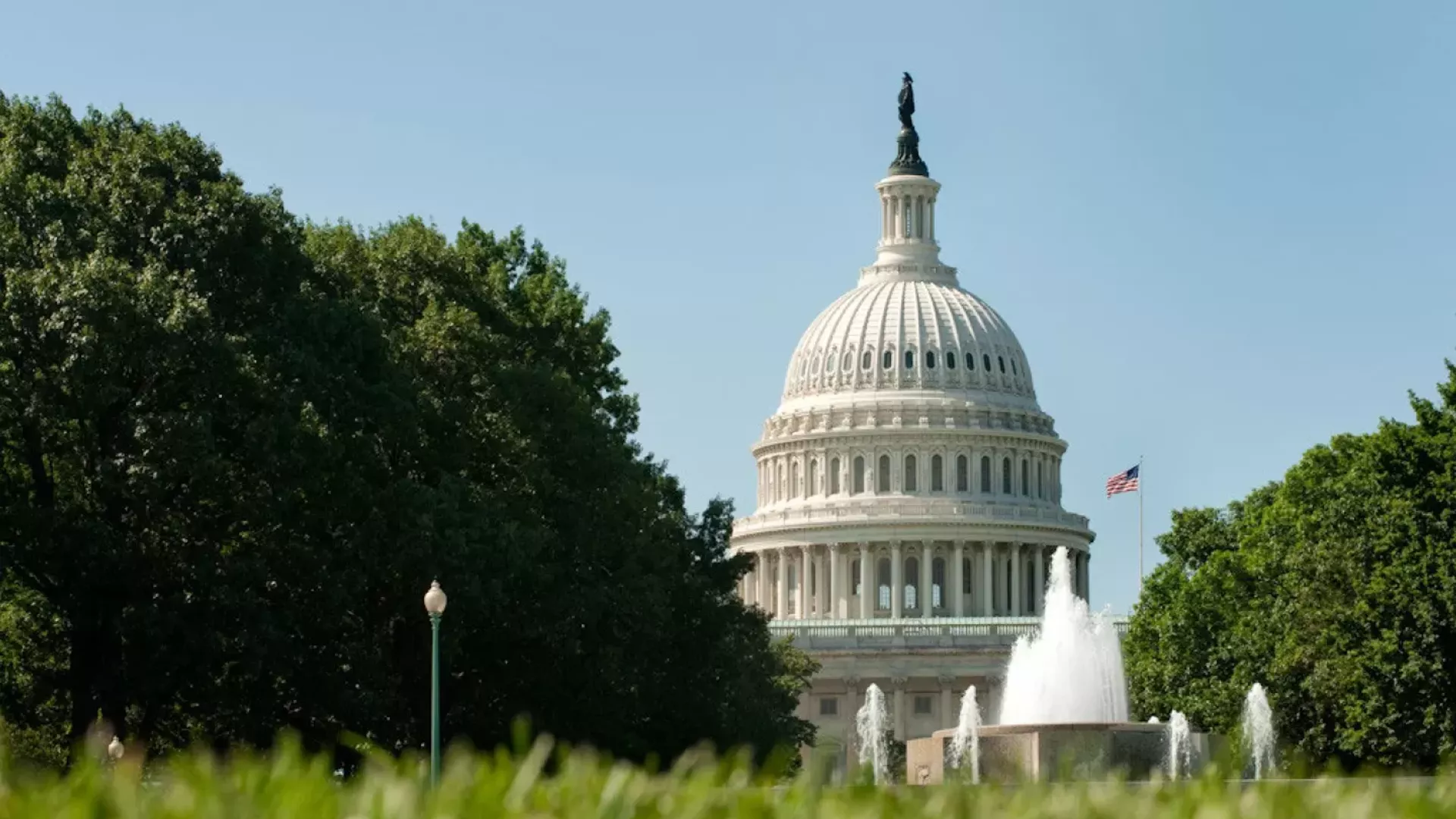 La sede del poder legislativo federal estadounidense en Washington D. C. - Sputnik Mundo, 1920, 17.01.2025