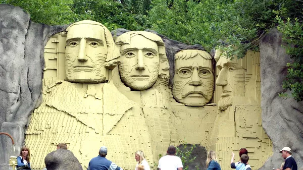 El Legoland más grande del mundo en Billund, Dinamarca - Sputnik Mundo