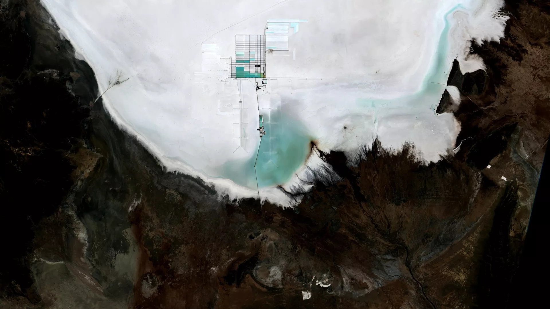 Mina de litio en el Salar de Uyuni, Bolivia