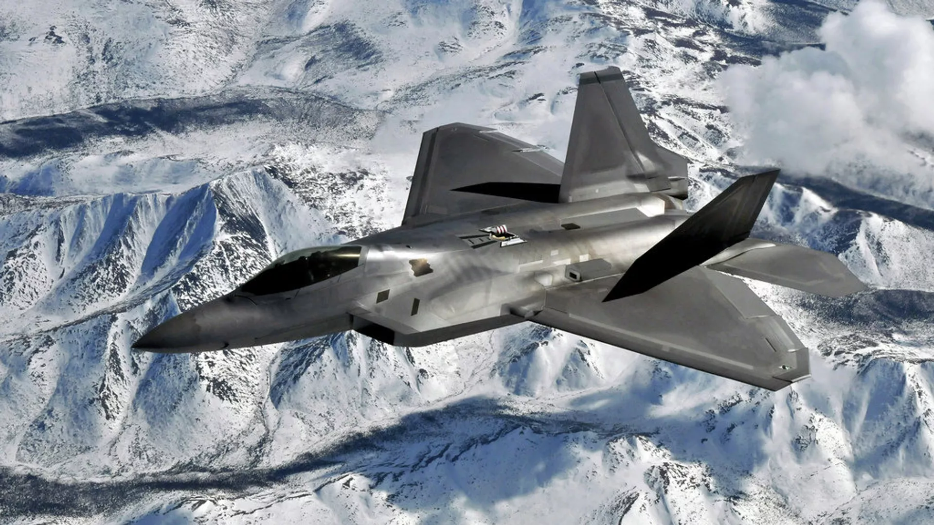 Un F-22 Raptor de la Fuerza Aérea de EEUU volando desde la Base Aérea de Elmendorf, Alaska. Un F-22 Raptor de la Fuerza Aérea de EEUU volando desde la Base Aérea de Elmendorf, Alaska. - Sputnik Mundo, 1920, 11.02.2023