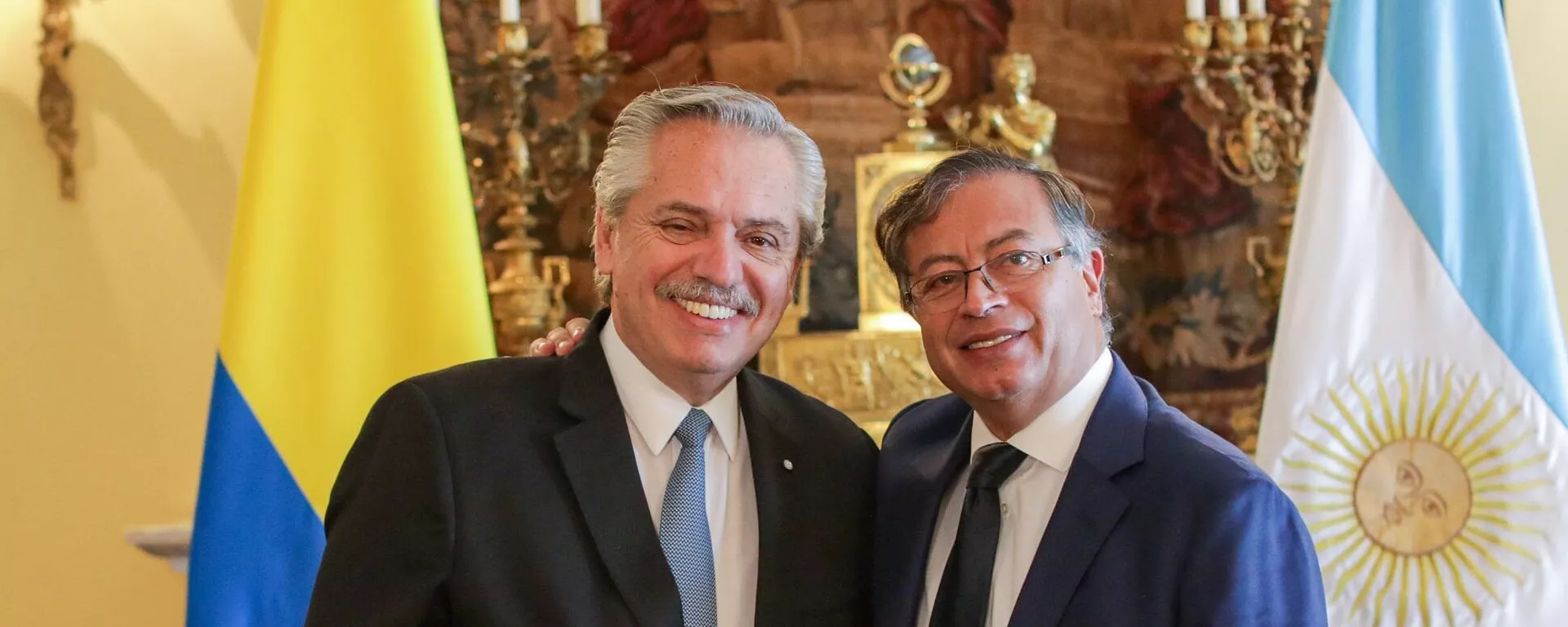 Los presidentes de Argentina y Colombia, Alberto Fernández y Gustavo Petro, de izquierda a derecha. - Sputnik Mundo, 1920, 12.02.2023