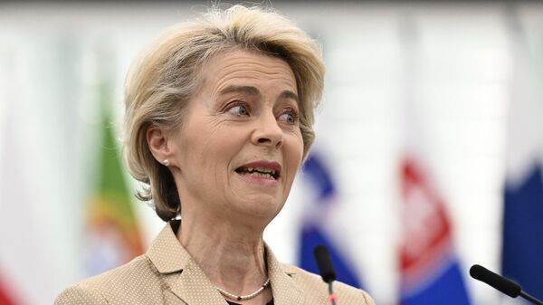 Ursula Von der Leyen,  la presidenta de la Comisión Europea, el 14 de febrero de 2022  - Sputnik Mundo