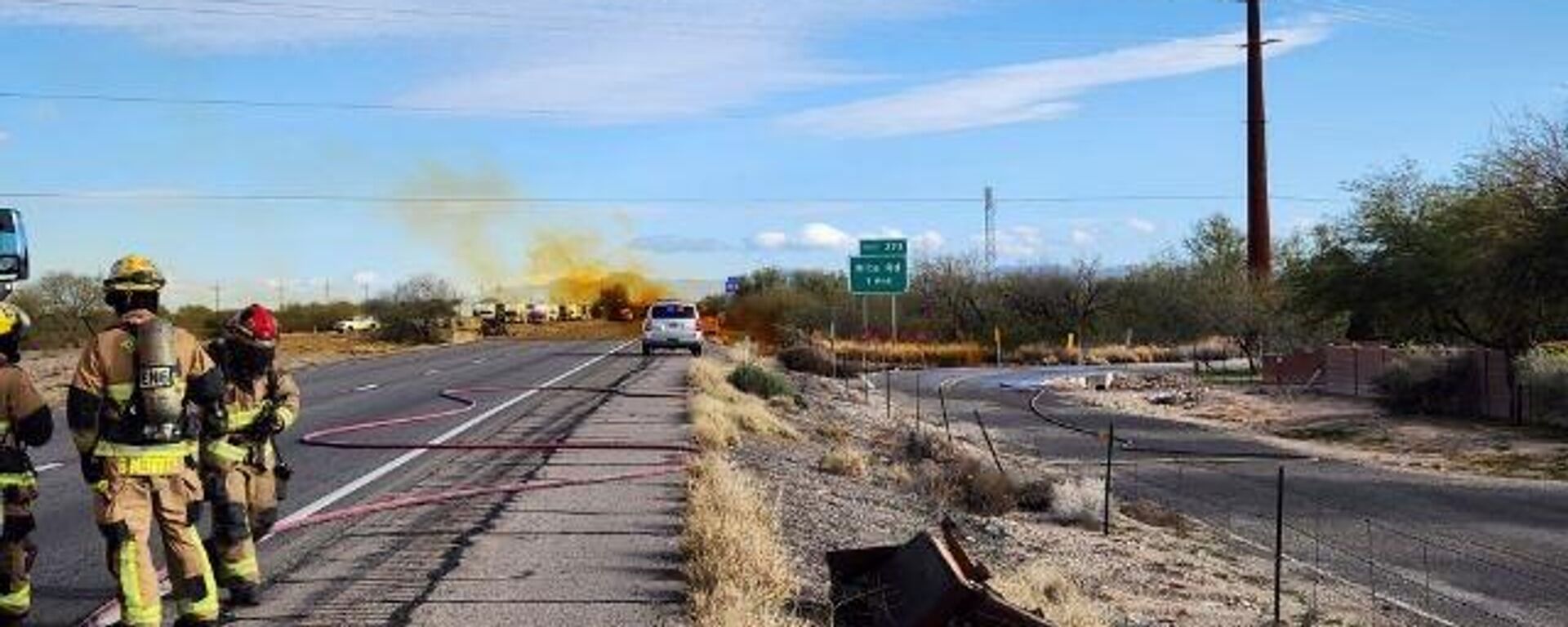 Una fuga de ácido nítrico en una carretera de Tucson, Arizona, el 14 de febrero de 2023 - Sputnik Mundo, 1920, 15.02.2023