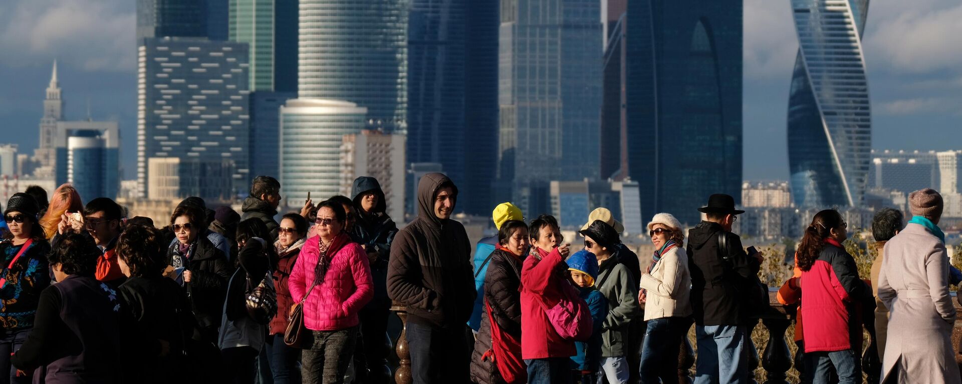 La gente en la capital de Rusia, Moscú La gente en la capital de Rusia, Moscú - Sputnik Mundo, 1920, 15.02.2023