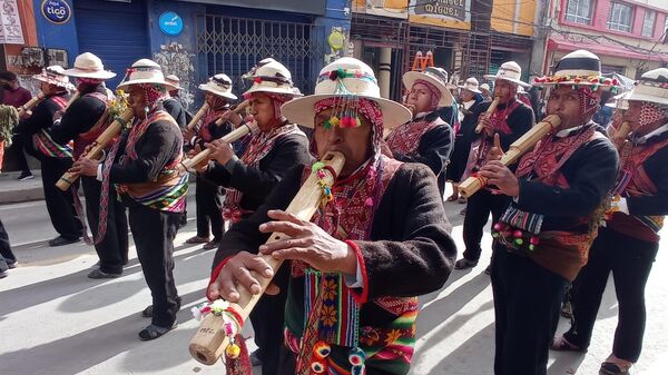 Comunidades indígenas celebran el Anata andino en Oruro - Sputnik Mundo