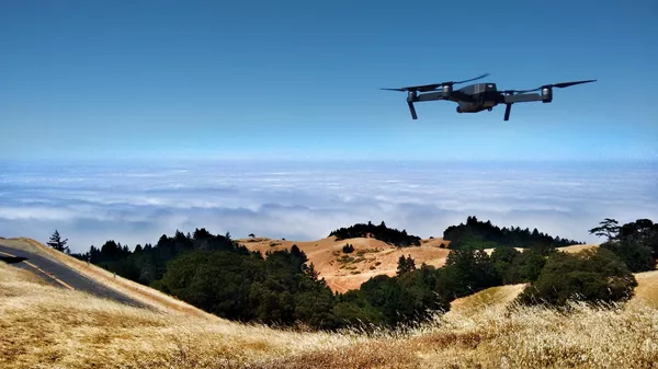 Dron en terreno (Imagen referencial) - Sputnik Mundo