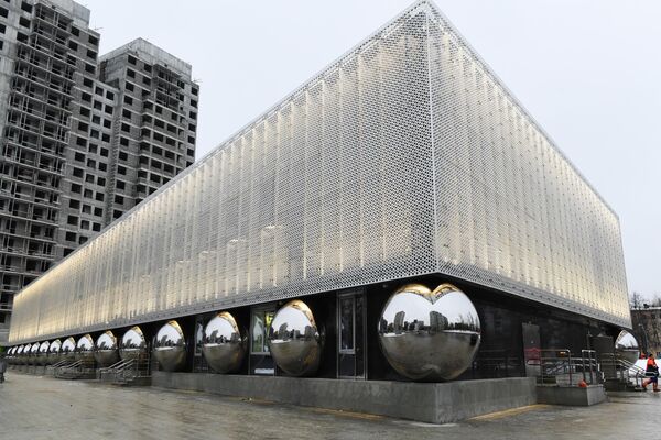 Entrada a la estación Márina Rosha de la Gran línea circular del metro de Moscú. - Sputnik Mundo