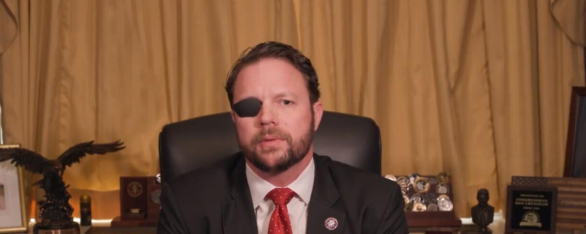 El congresista republicano de EEUU, Dan Crenshaw - Sputnik Mundo, 1920, 30.07.2023