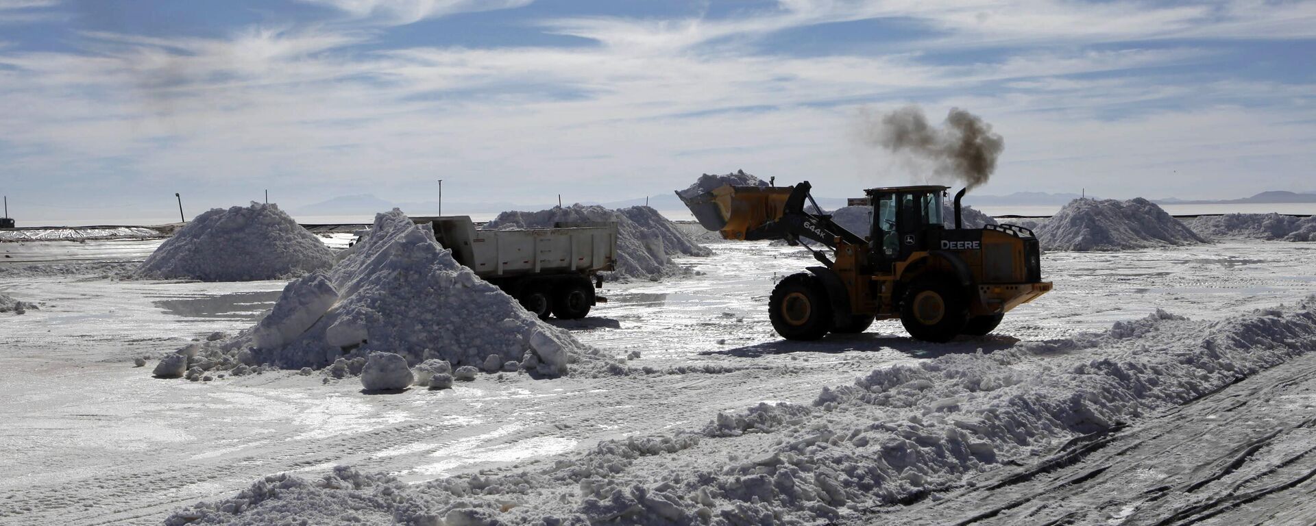 Planta industrial de carbonato de litio en el Salar de Uyuni - Sputnik Mundo, 1920, 21.08.2023