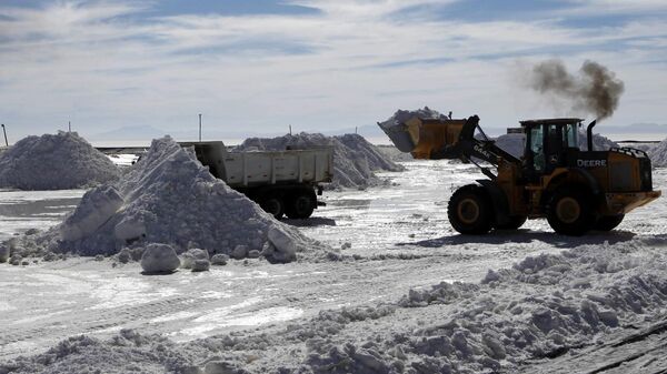 Planta industrial de carbonato de litio en el Salar de Uyuni - Sputnik Mundo