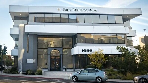 First Republic Bank - Sputnik Mundo