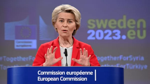 Ursula von der Leyen, presidenta de la Comisión Europea  - Sputnik Mundo